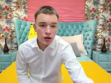 kevinm1lky from Chaturbate is Freechat