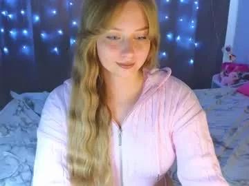 kitten_kiss from Chaturbate is Freechat