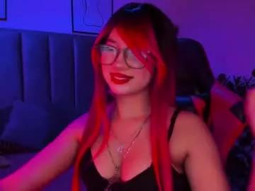 Entertain your itch for girls livestreamers with our collection of stunning models, skilled in the art of temptation and delight.