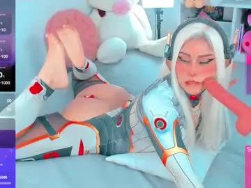 Entertain your itch for girls livestreamers with our collection of stunning models, skilled in the art of temptation and delight.
