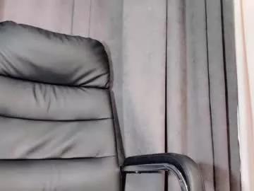 laddy_luckk from Chaturbate
