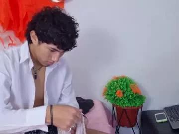 laura_and_kevin from Chaturbate is Freechat