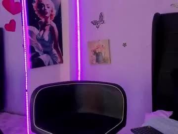 laurablue_ from Chaturbate is Freechat