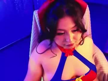 Entertain your itch for girls livestreamers with our collection of stunning models, skilled in the art of temptation and delight.