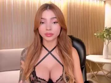 Entertain your itch for girls livestreamers with our collection of stunning models, skilled in the art of temptation and delight.