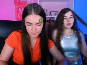 Entertain your itch for girls livestreamers with our collection of stunning models, skilled in the art of temptation and delight.
