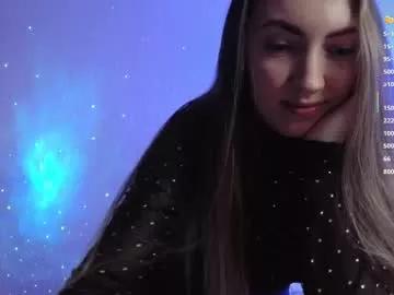 little___angell from Chaturbate