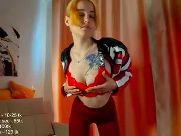 Entertain your itch for girls livestreamers with our collection of stunning models, skilled in the art of temptation and delight.