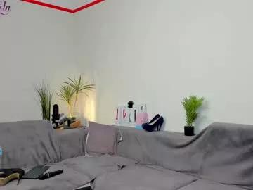 Entertain your itch for girls livestreamers with our collection of stunning models, skilled in the art of temptation and delight.