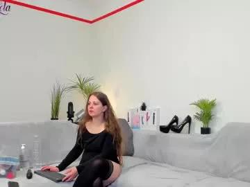 Entertain your itch for girls livestreamers with our collection of stunning models, skilled in the art of temptation and delight.