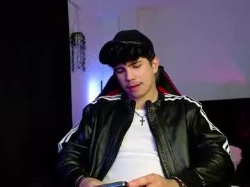 Photos of lylebennett_ from Chaturbate is Freechat