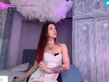 Entertain your itch for girls livestreamers with our collection of stunning models, skilled in the art of temptation and delight.