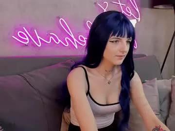Entertain your itch for girls livestreamers with our collection of stunning models, skilled in the art of temptation and delight.