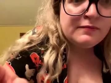 lynnexoxo from Chaturbate