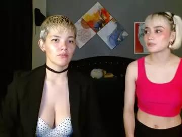 Entertain your itch for girls livestreamers with our collection of stunning models, skilled in the art of temptation and delight.