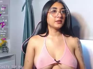 Entertain your itch for girls livestreamers with our collection of stunning models, skilled in the art of temptation and delight.