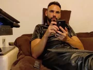 master_roberto333 from Chaturbate is Freechat