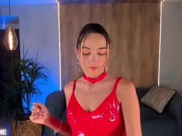 Entertain your itch for girls livestreamers with our collection of stunning models, skilled in the art of temptation and delight.