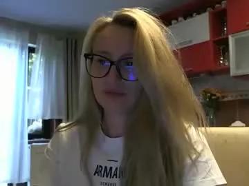melly_rosey from Chaturbate is Freechat