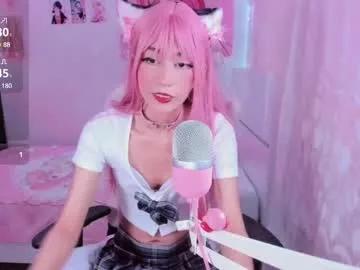 Entertain your itch for girls livestreamers with our collection of stunning models, skilled in the art of temptation and delight.