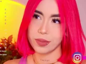 Entertain your itch for girls livestreamers with our collection of stunning models, skilled in the art of temptation and delight.