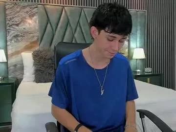 michaeel_blue from Chaturbate is Freechat