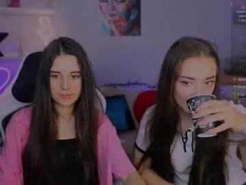 Entertain your itch for girls livestreamers with our collection of stunning models, skilled in the art of temptation and delight.