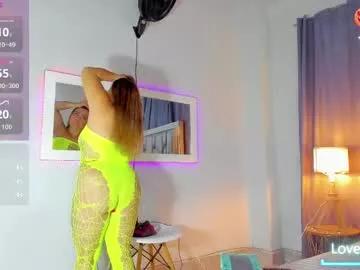 Entertain your itch for girls livestreamers with our collection of stunning models, skilled in the art of temptation and delight.
