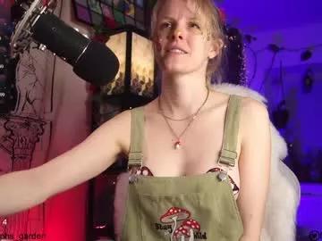 moon_nymph from Chaturbate