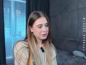 mooncutie_girl from Chaturbate is Freechat