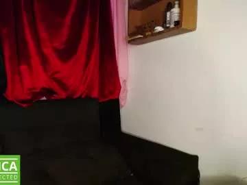 mr_mrscurie from Chaturbate
