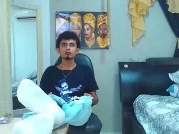 noah_the_kingmaster from Chaturbate is Freechat