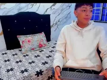 owen_sexy25 from Chaturbate is Freechat