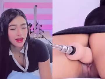 Entertain your itch for girls livestreamers with our collection of stunning models, skilled in the art of temptation and delight.
