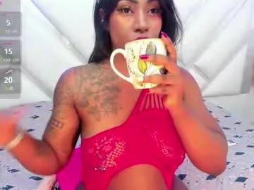Entertain your itch for girls livestreamers with our collection of stunning models, skilled in the art of temptation and delight.