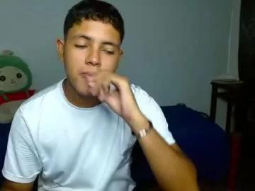 pretty_anonimuszzx from Chaturbate is Freechat