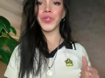 Entertain your itch for girls livestreamers with our collection of stunning models, skilled in the art of temptation and delight.