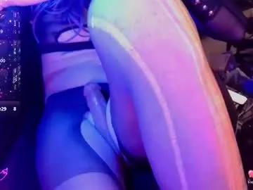 queer_tv from Chaturbate
