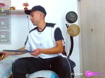 rolos_hot32 from Chaturbate