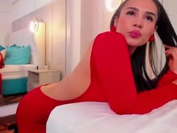 Entertain your itch for girls livestreamers with our collection of stunning models, skilled in the art of temptation and delight.