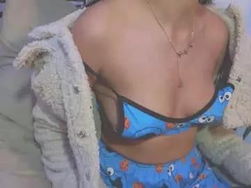sara_bryce from Chaturbate