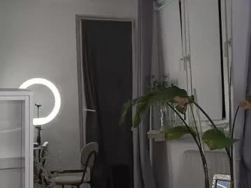 seduced_by_sara from Chaturbate is Freechat