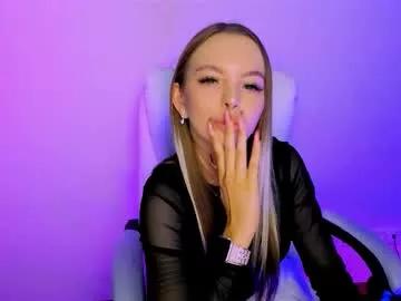 silver_bella from Chaturbate is Freechat