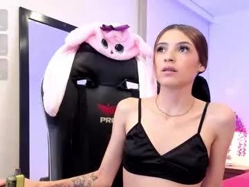 Entertain your itch for girls livestreamers with our collection of stunning models, skilled in the art of temptation and delight.
