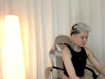 suzu_wolf from Chaturbate is Freechat
