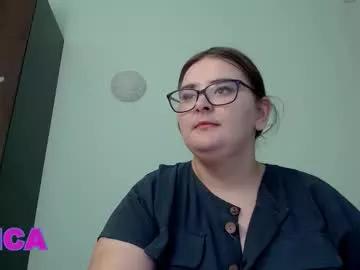 sweet_dream_foxx from Chaturbate is Freechat