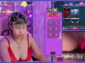 Entertain your itch for girls livestreamers with our collection of stunning models, skilled in the art of temptation and delight.