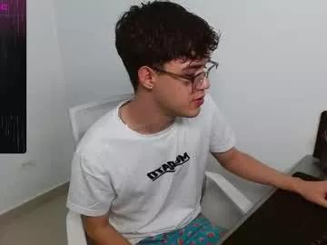 thin_thomas from Chaturbate is Freechat