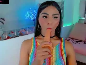Entertain your itch for girls livestreamers with our collection of stunning models, skilled in the art of temptation and delight.