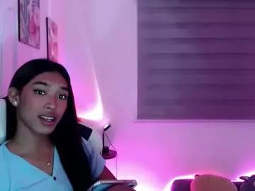 ur_dazzlingmorenaxx from Chaturbate is Freechat